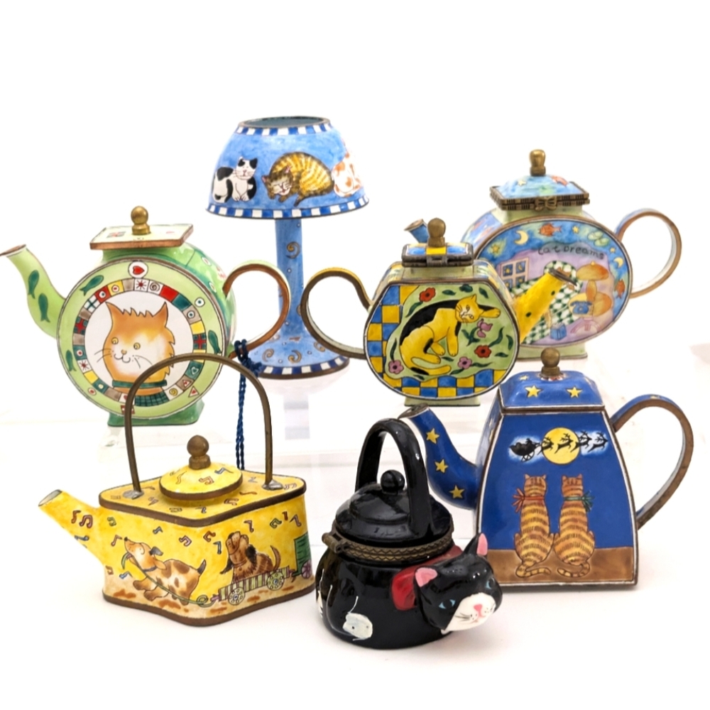 Vintage Kelvin Chen Cat Collectable Teapots & Boxes